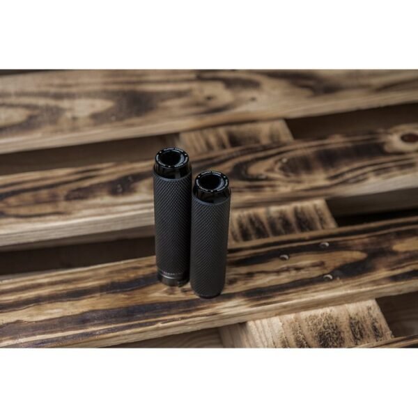 599472ak_1742205765-guTfRX_L-large Rough Crafts, karhennetut kumiset kahvat. Musta