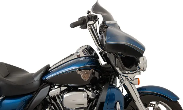 23100477.webp FLH - 2014+ - FLARE WINDSHIELD - 8.5" - DARK SMOKE