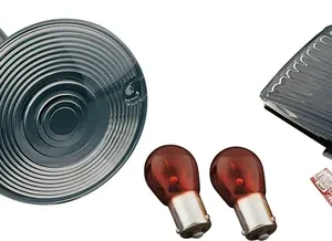 24400a7cf3422f6561844a2831dcdace_600.webp LENS KIT REAR TURN SIGNAL/FENDER TIP - FR/SFTL 80-08 - SMOKE