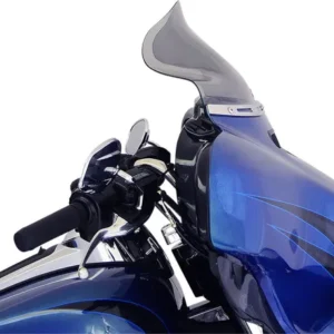 23100476.webp FLH - 2014+ - FLARE WINDSHIELD - 8.5" - TINT