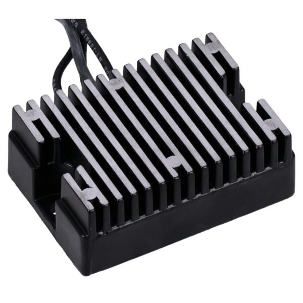988953k_1742553182-52zlGmQ6.jpg MCS, voltage regulator/rectifier. Black